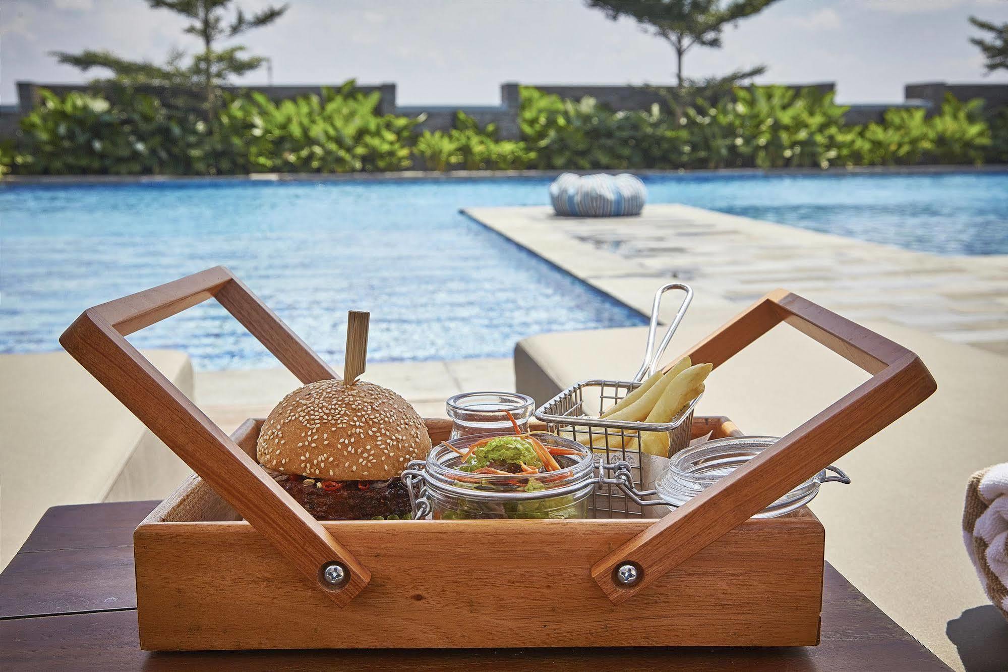 Hotel Alila 5*